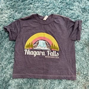 Niagara Falls souvenir tshirt, junior size, fits like a SM if you wear women L